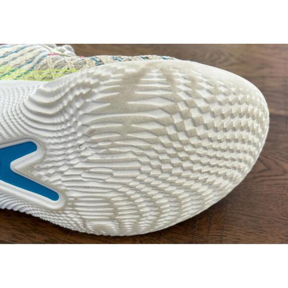 Men’s Under Armour Steph Curry 9.5 Splash Party Basketball Shoes Glow In Dark - Picture 15 of 15